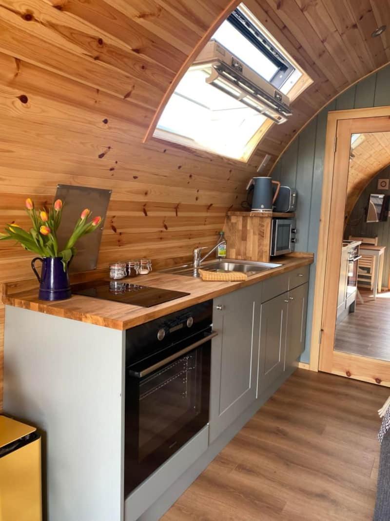 보나브리지 Migdale Pods Luxury Glamping 아파트 외부 사진